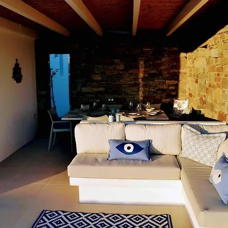 Villa Glaros